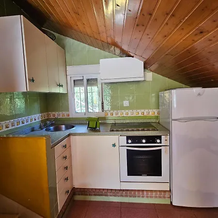 Rural Labriega Del Hueznar בקתה קזאיה דה לה סיירה